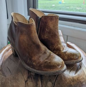 Bed Stu Women's Sonic Boot size 10 Euro 40